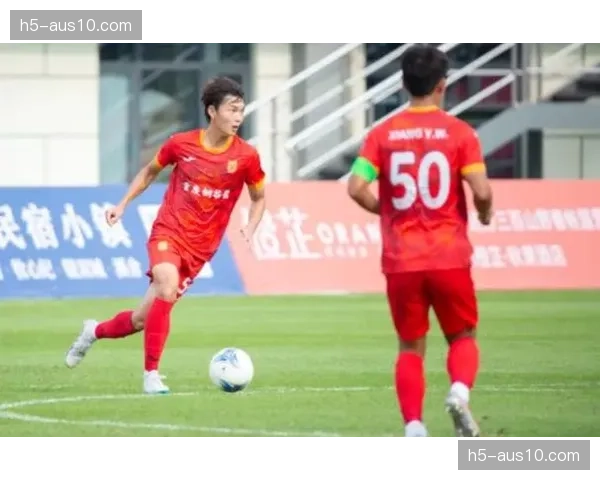 重庆铜梁龙向余望迪马塔伤缺 三大主力缺阵仍力克三镇